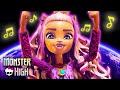 Clawdeen Sings &quot;I&#39;m Clawdeen&quot; In Every Language! (Music Video) | Monster High
