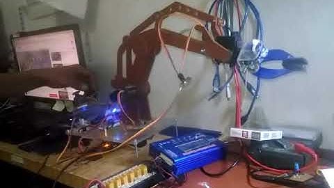Robot Pemindah Barang dengan Arduino
