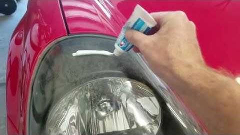 DIY Headlight Cleaning: Does toothpaste really work?