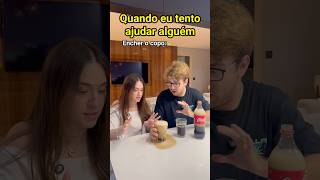 QUANDO EU TENTO AJUDAR ALGUÉM