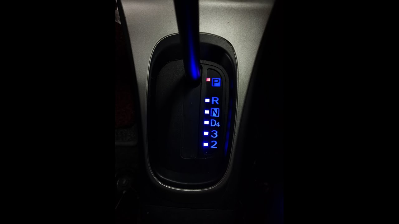 CARA TUKAR BUKA PASANG LAMPU MENTOL BULB INDICATOR GEAR VIVA.. MENTOL TERBAKAR