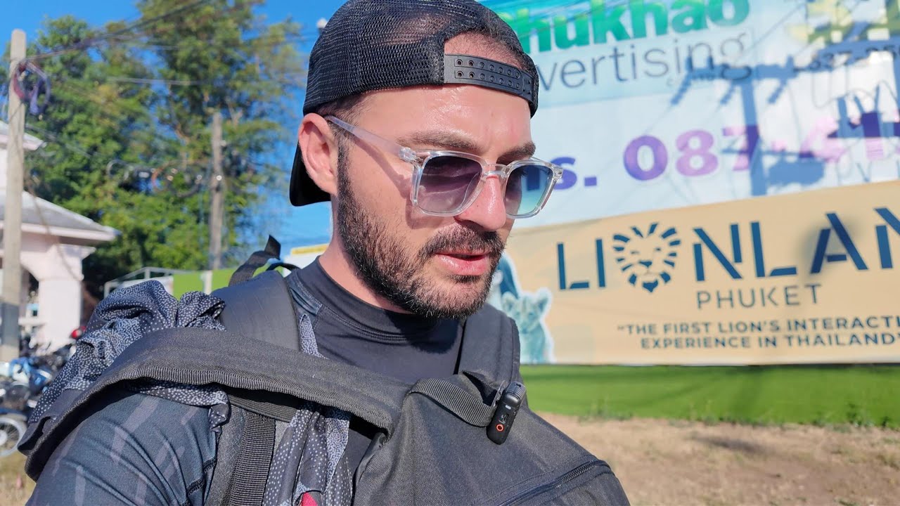 TAYLAN DA BİR GARİP OTOSTOP MESELESİ | EN KOLAY YOLCULUK