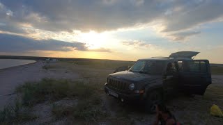Путешествие на Jeep Patriot по югу Украины. Джарылгач, Кинбурн, каньены, маяки, Станислав и тд.