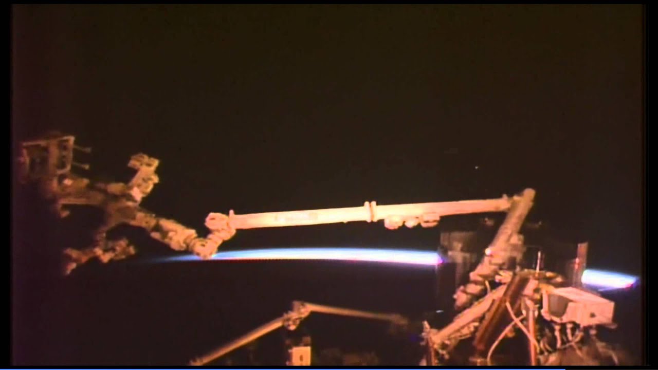 UFO Mysterious Lights ISS August 2015