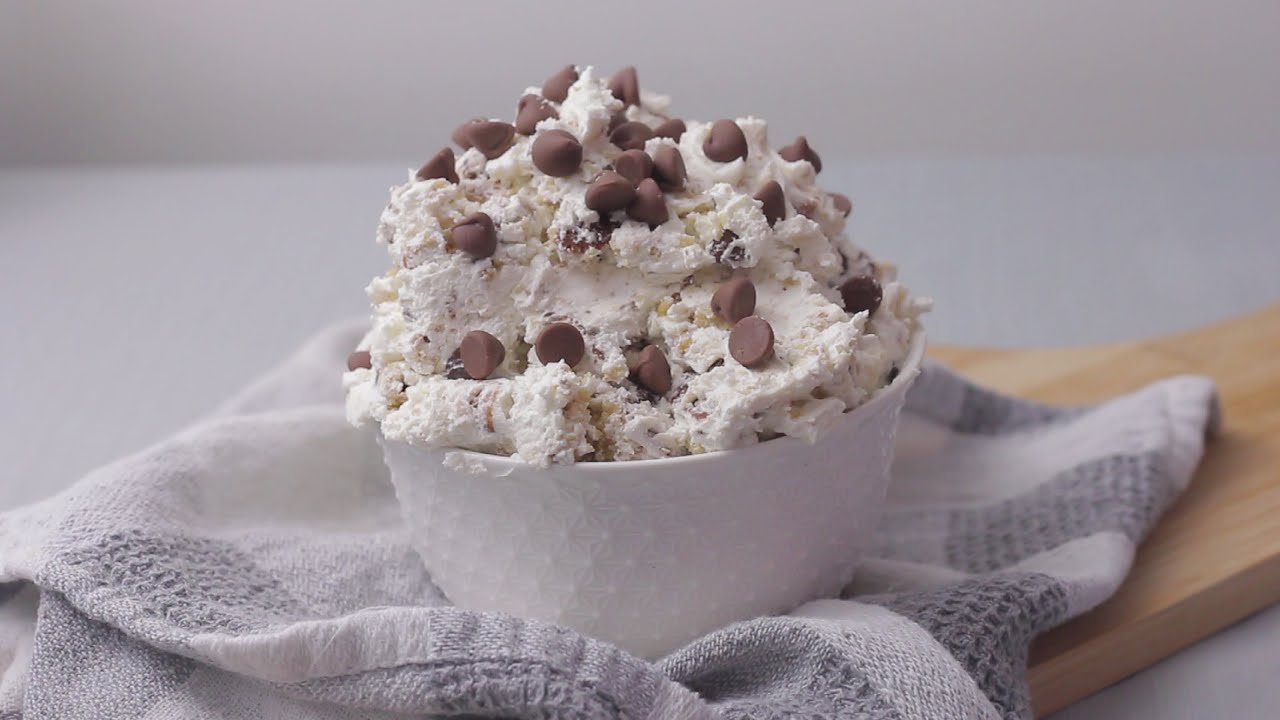 chocolate chip cookie salad 🥗