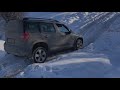 Yeti Off-Road, забирается на снежный холм