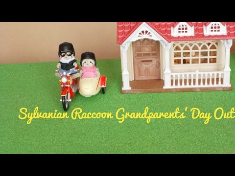 Sylvanian Raccoon Grandparents' Day Out - YouTube