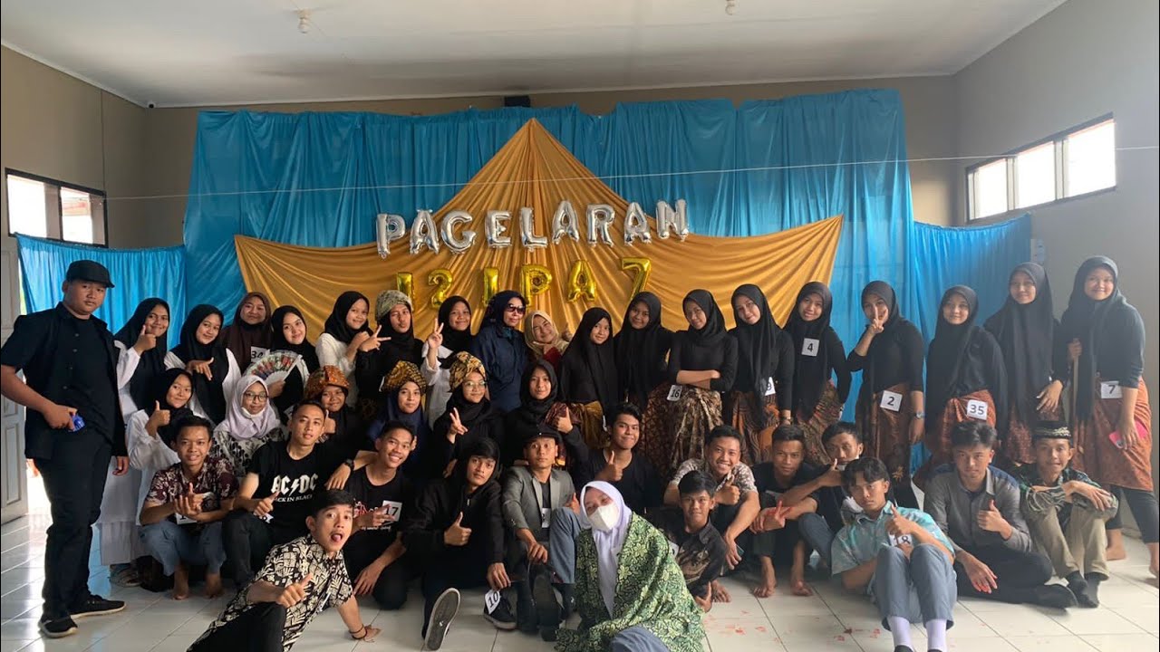 KERJA RODI - PAGELARAN XII IPA 7 SMAN 2 MAJALAYA - YouTube