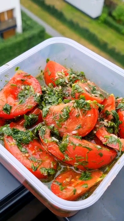 Закуска из помидоров | Простой и вкусный рецепт помидоров с ярким ...