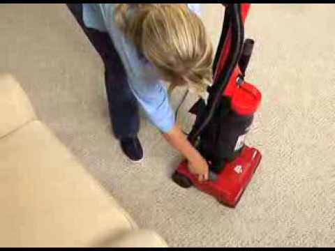 Using Your Tools Dirt Devil Featherlite Bagless Upright Ud70100 Youtube