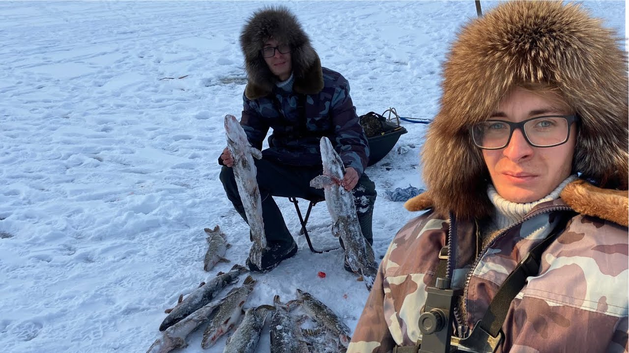 Ловим щуку на плотву и карася. Зимняя рыбалка на щуку. - YouTube