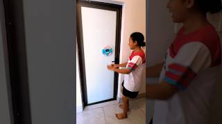 Chiếc Cửa Tự Động Ma Thuật