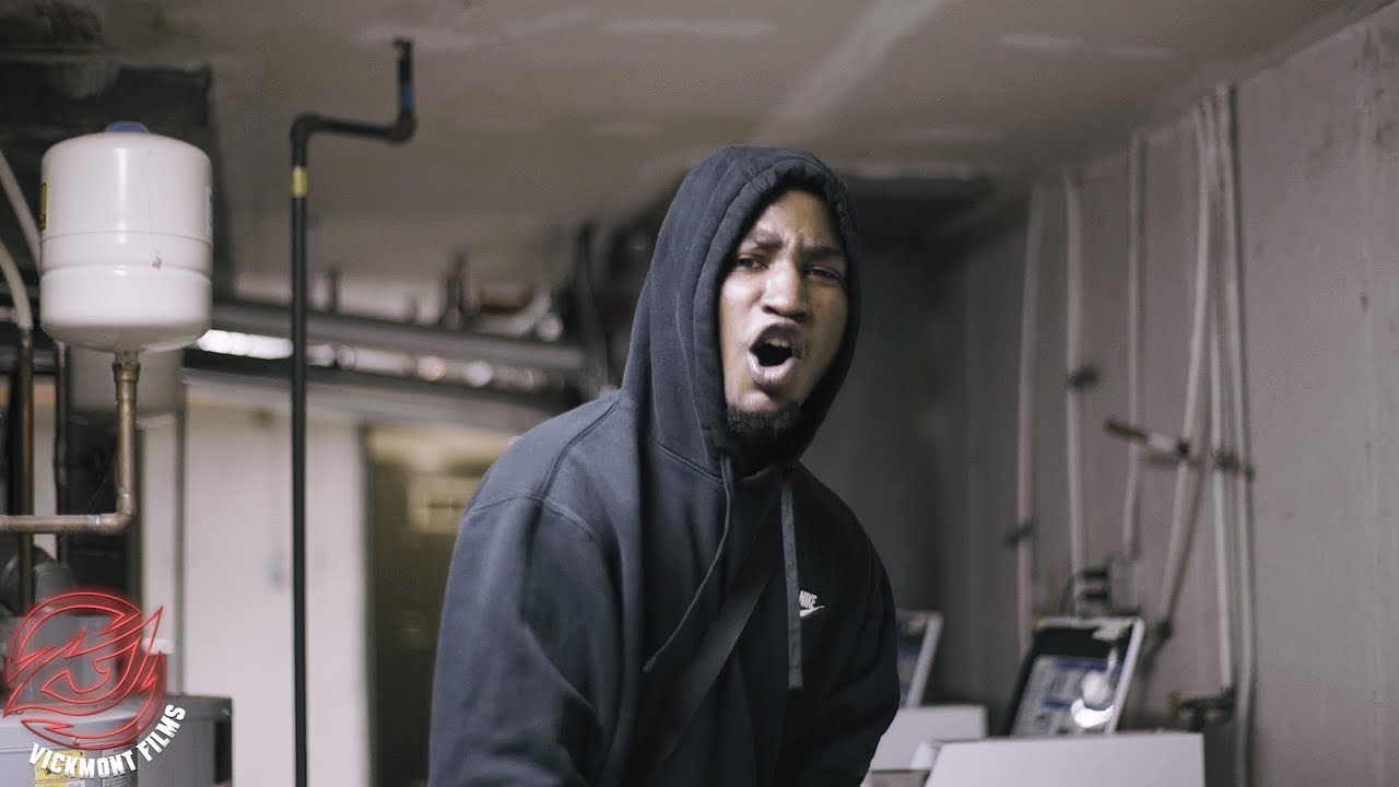 YouTubeでBg.Mjsteppa - BG Stumpas ( Official Music Video )を視聴 YouTubeでBg.Mjsteppa - BG Stumpas ( Official Music Video )を視聴