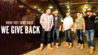 Watch Randy Rogers Band Let It Go video