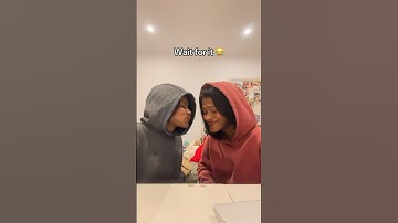 The “don’t open your eyes at the same time” challenge 😂 #sistervlogs #tiktok #trending