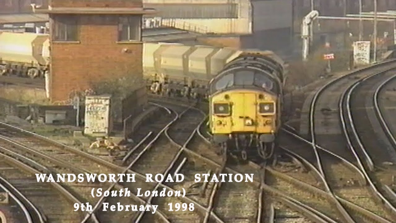 BR in the 1990s Wandsworth Road Station (South  London) on 9th February 1998