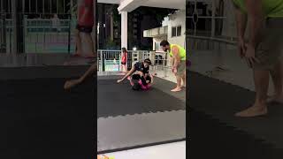 Maria Alice, treino Jiu jtsu Machado.