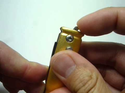 KS4 Knife Spring Loaded with Blade Lock - YouTube