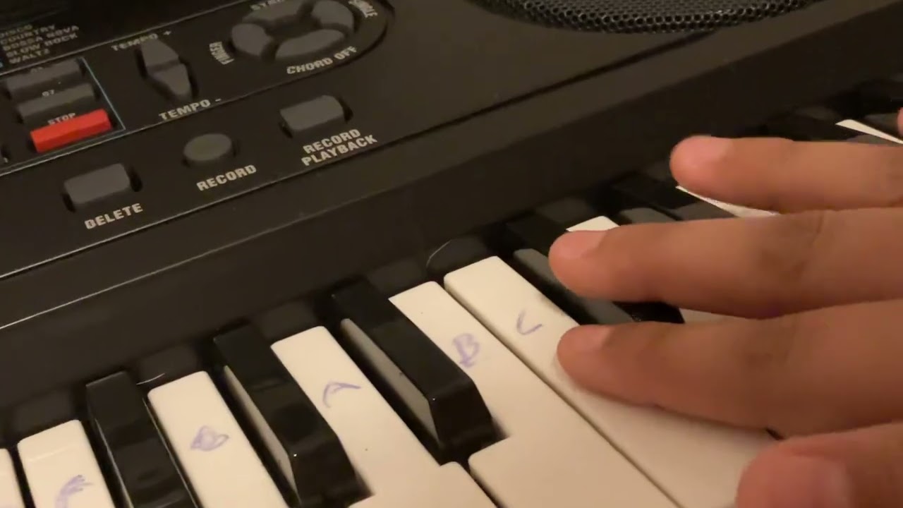 How to play funky town on  keyboard piano