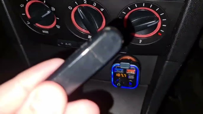 FM Transmitter für den Einsatz im Auto, Bluetooth®