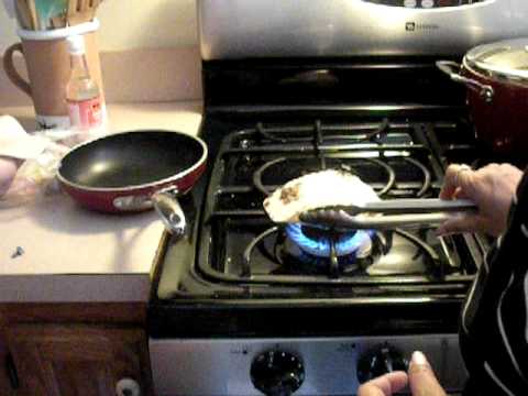 Chitra and Neeru cook Roti