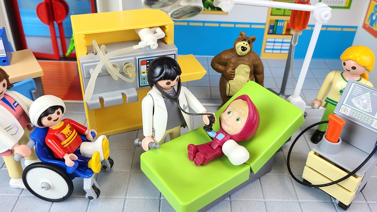 Baby doll Ambulance car and Hospital toys play house story - ToyMong TV 토이몽