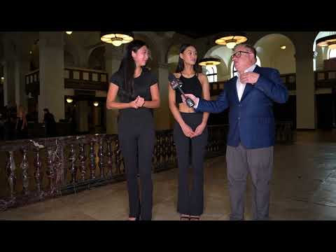 5'10" Models Livia and Julia interviewed @artheartsfashion casting for LAFW