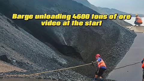 Barge unloading 4600 tons of ore - video at the start - Vlog of work on the barge