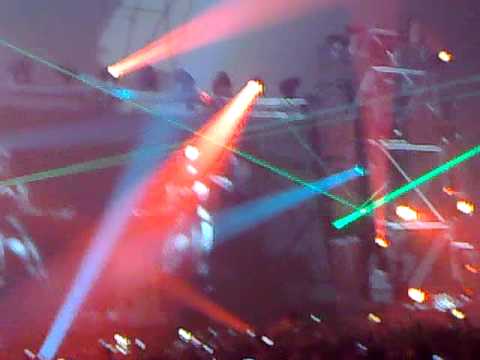 Above & Beyond - Good for Me @ Carpa Neumatica 2009 - YouTube