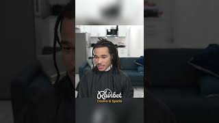 Even the barber clowning him 💀