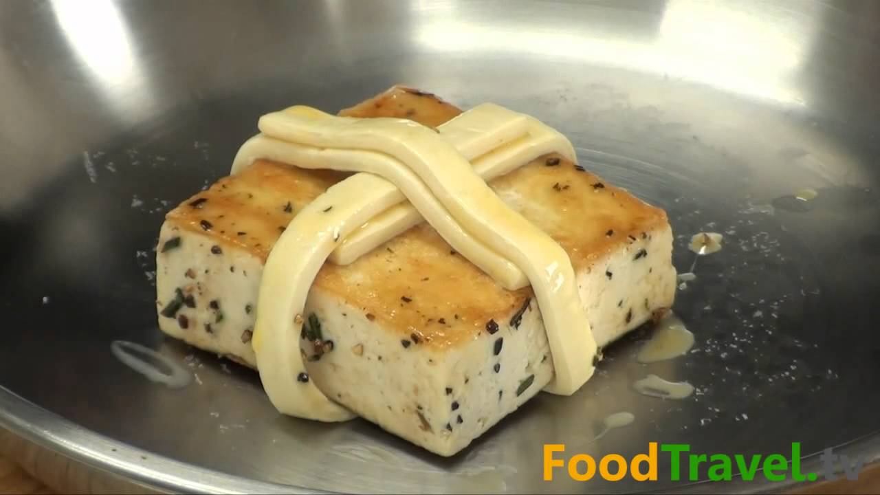 เต้าหู้อบกับกิมจิ Baked Tofu with Kimchi