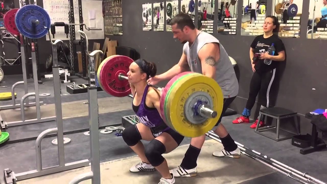 Alyssa Back Squat 130kg (287 lbs) at 63kg bodyweight YouTube