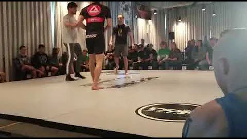 Chad McKinney vs John Farah