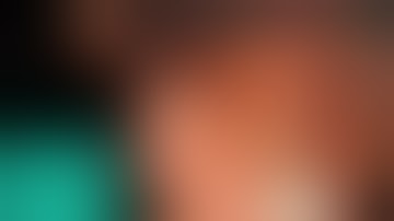 UNDERWATER EMR OF LARGE LST-NG IN ASCENDING COLON