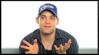 Ask a Star: Jeremy Jordan of 'Newsies'