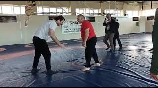 Ali İhsan Yavuz Ve Ali İnci Minderde Karşılaştı