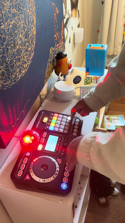 Rocking The Kidi Star DJ Mixer Vtech