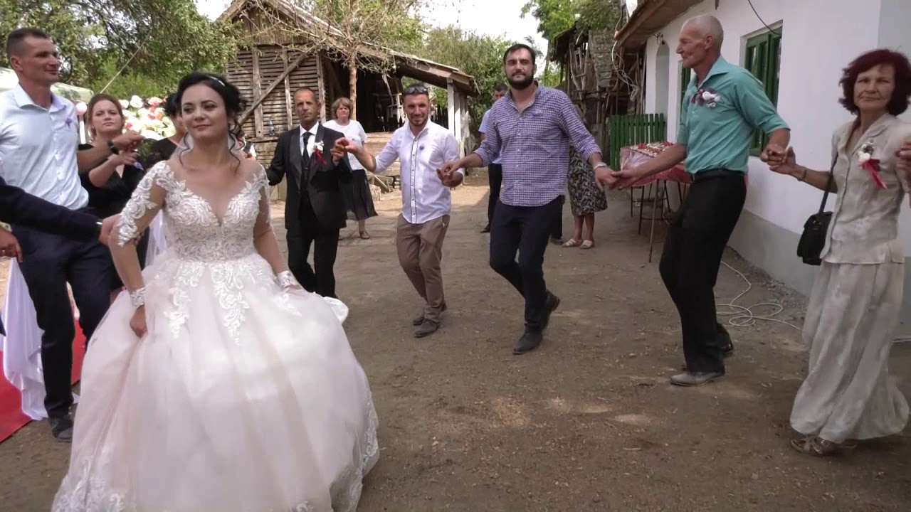 Formația MELODIC din  Bechet  - Hora Bradului (Nunta Georgiana si Mihai) orga Adi Vladu