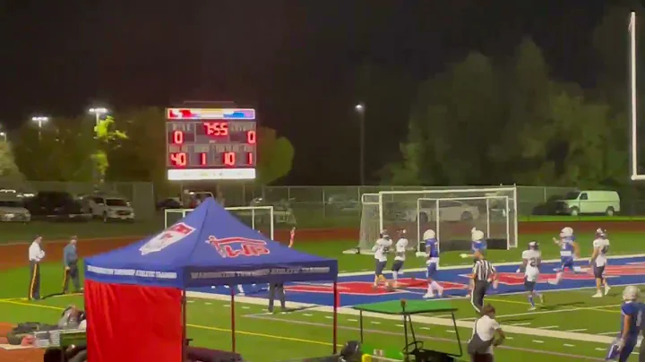 Jared Dziergowski scores first TD of night in Wash...