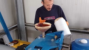 Making a wind turbine - part 2 - Gearbox oil