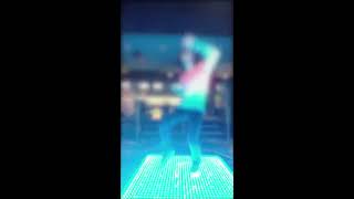 「Raveology」ダンスラinアメリカ (交代プレイ)