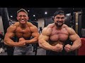 【初コラボ】遂にトレーニング動画解禁…JINさんと胸の合トレしてきましたっ