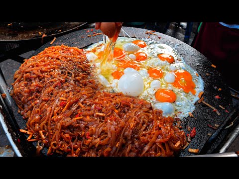 Видео: Удивительный ! Различные представления тайской уличной еды | Тайская уличная еда