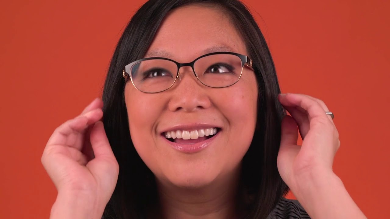 What does an Optician do? - YouTube