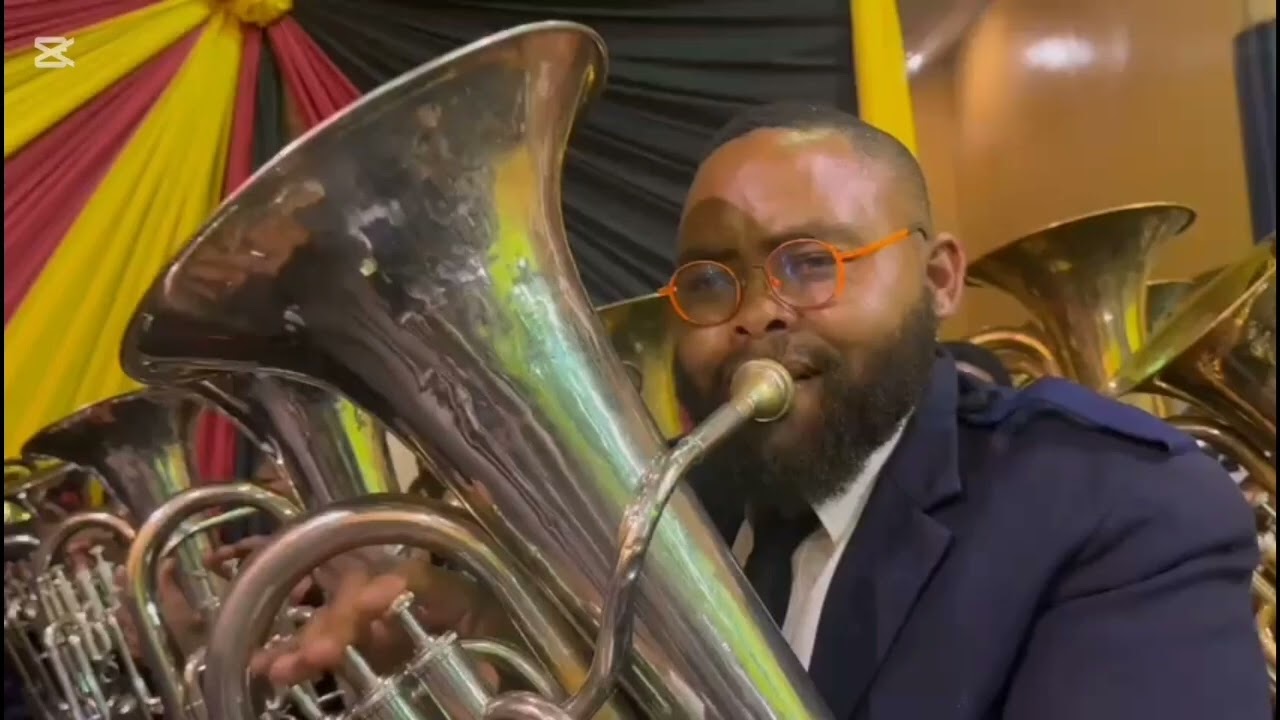 St Holy Cross plays Ampitsa @ Naledi Hall 😭🙌🔥