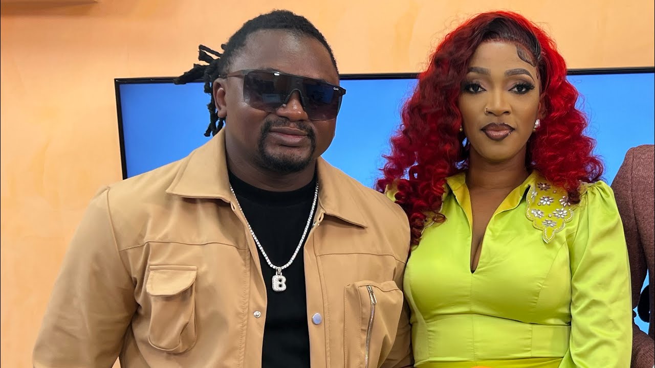 @Azaya Officiel x @DJELYKABA BINTOU OFFICIEL dans maxizik