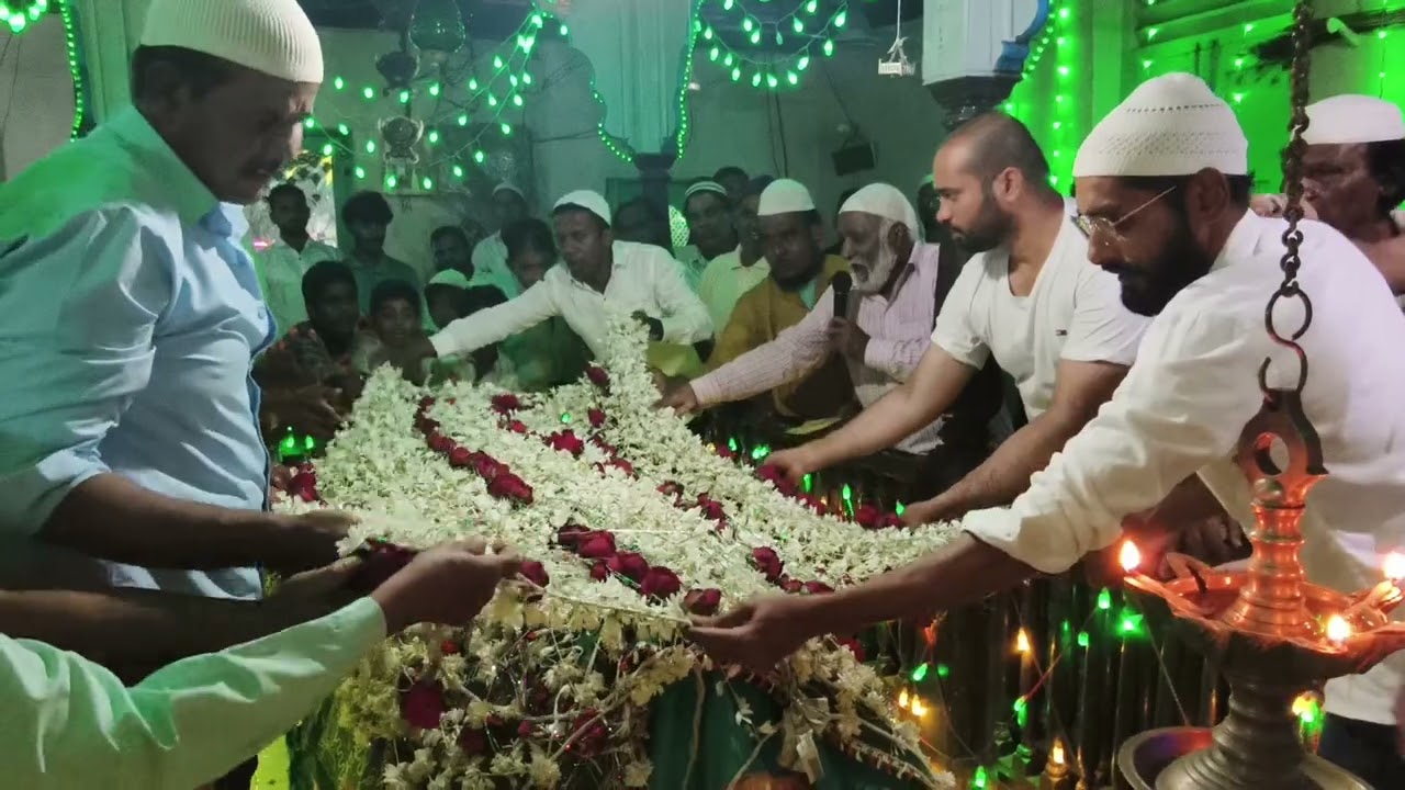 Hazrat Azam Khan sandal sharif Mubarak 👑👑❤❤🌹🌹 15/1/2026