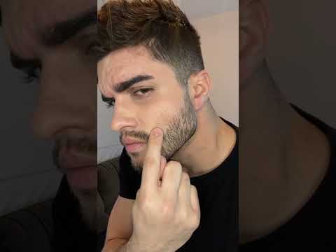 Vídeo: 3 maneiras de endireitar os cabelos da barba