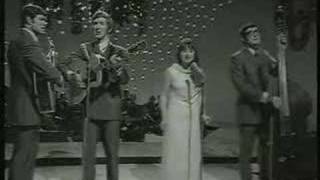 The Seekers - The Carnival Is Over.(1968) chords