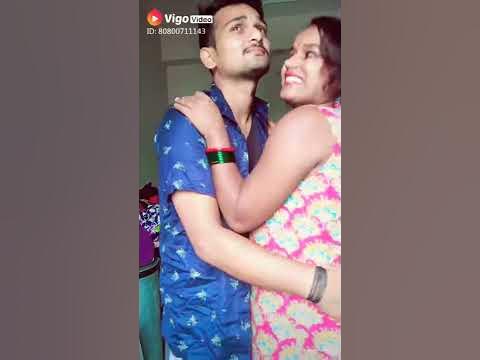 Desi Couple Live Kissing | Desi Hot Couple Sex Scene - YouTube